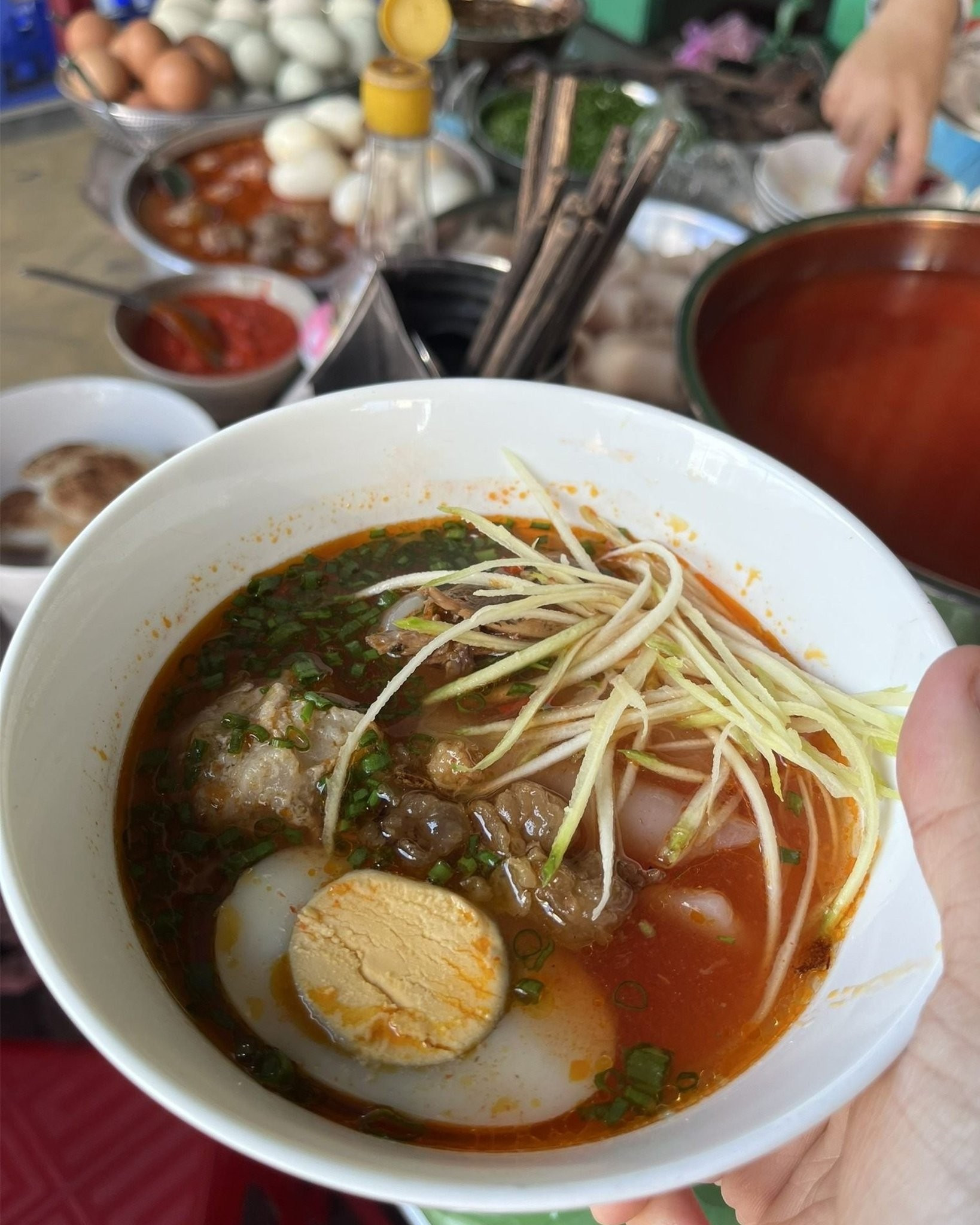 to-nuoc-mam-banh-can-day-ap-topping