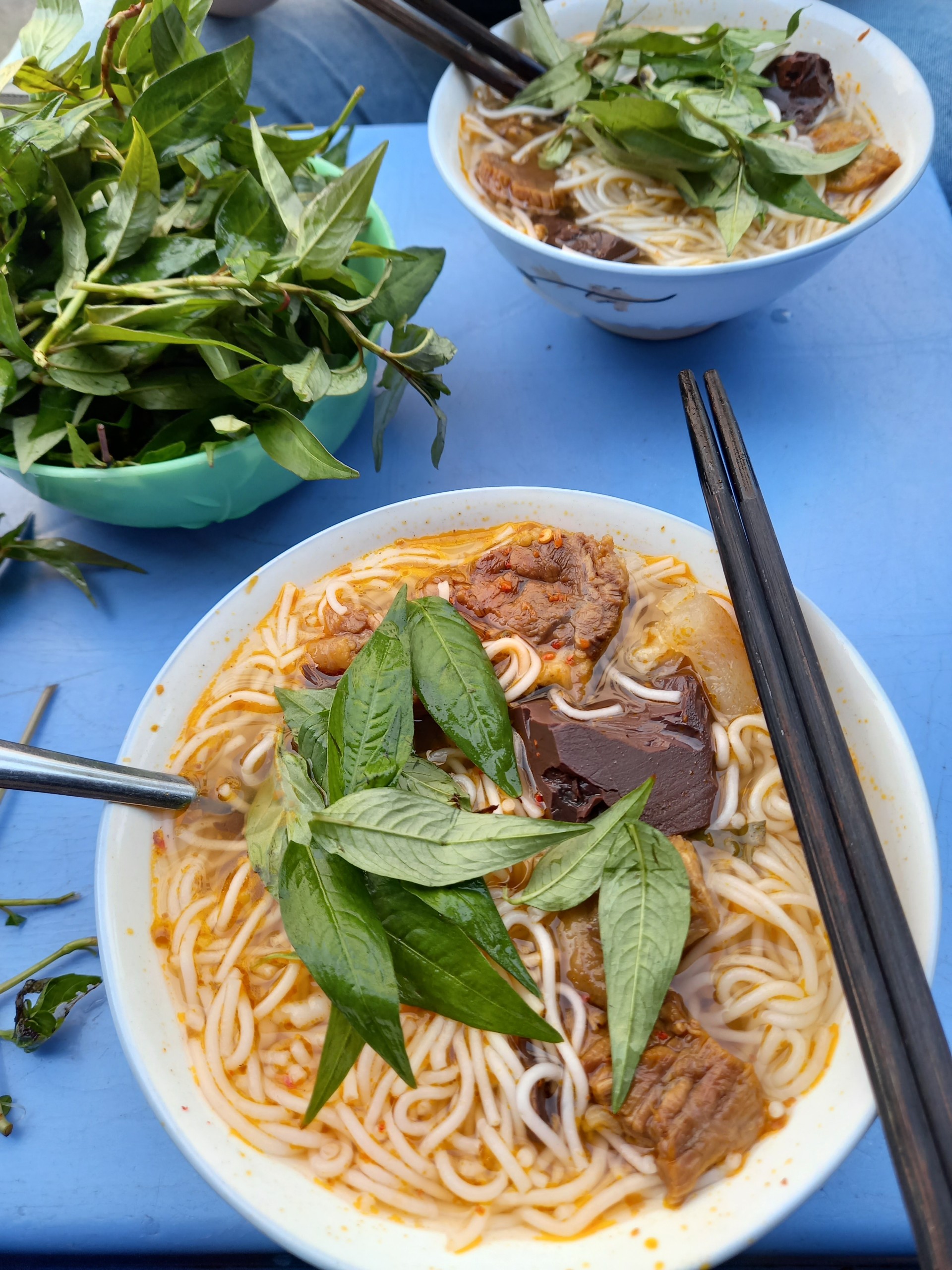 bun-bo-rau-ram-phan-thiet