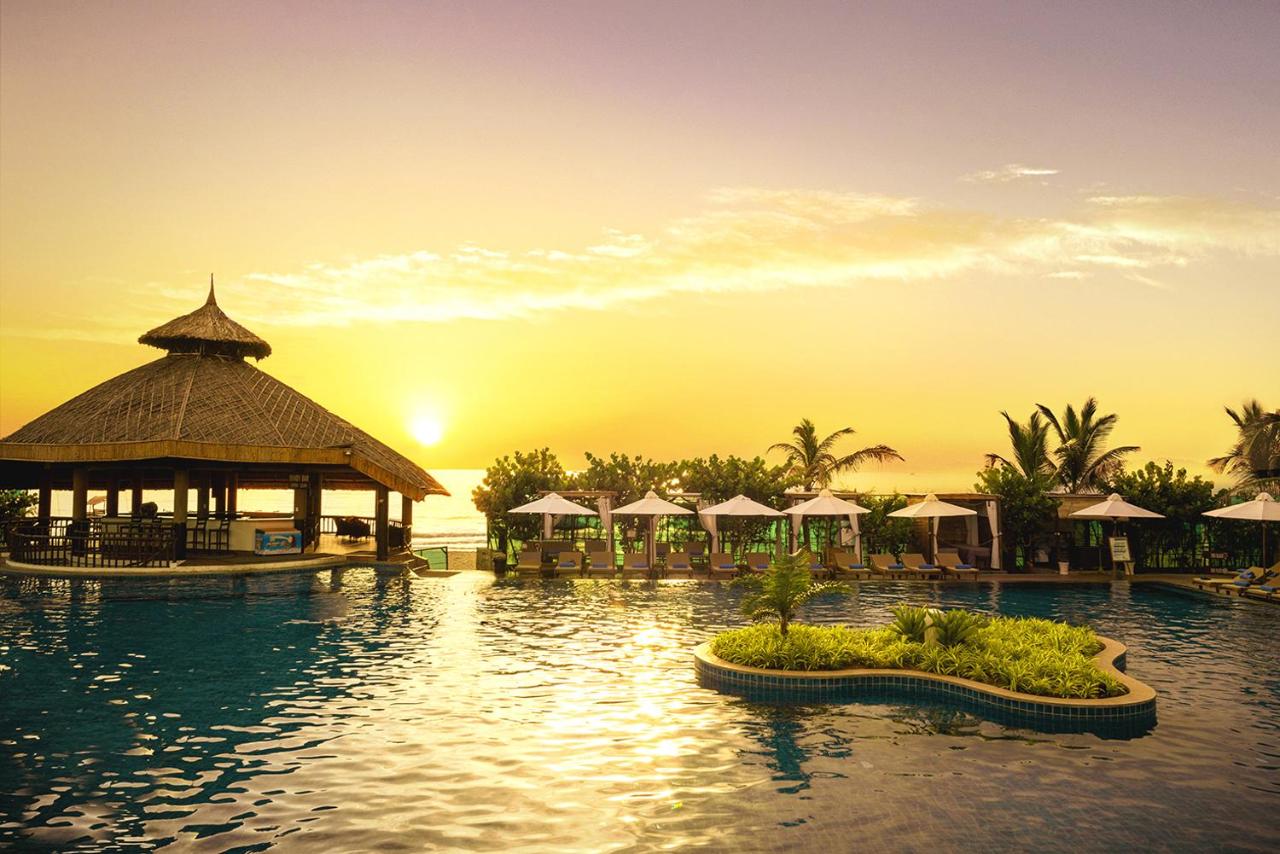 the-sailing-bay-beach-voi-view-ngam-hoang-hon-dep-nhat-nhi-phan-thiet