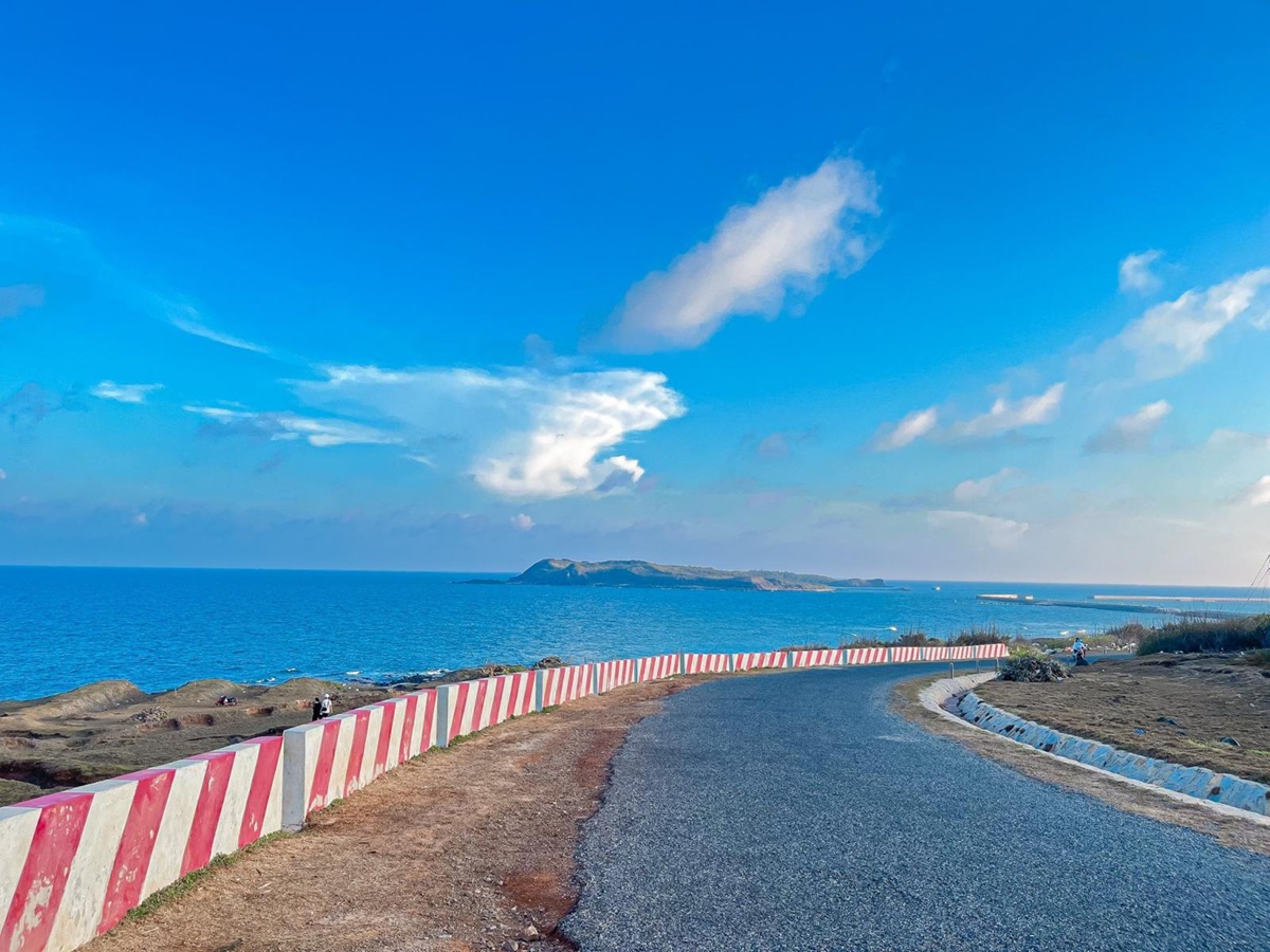Đi Chữa Lành 3 Ngày 2 Đêm Tại Đảo Phú Quý | Tourleva