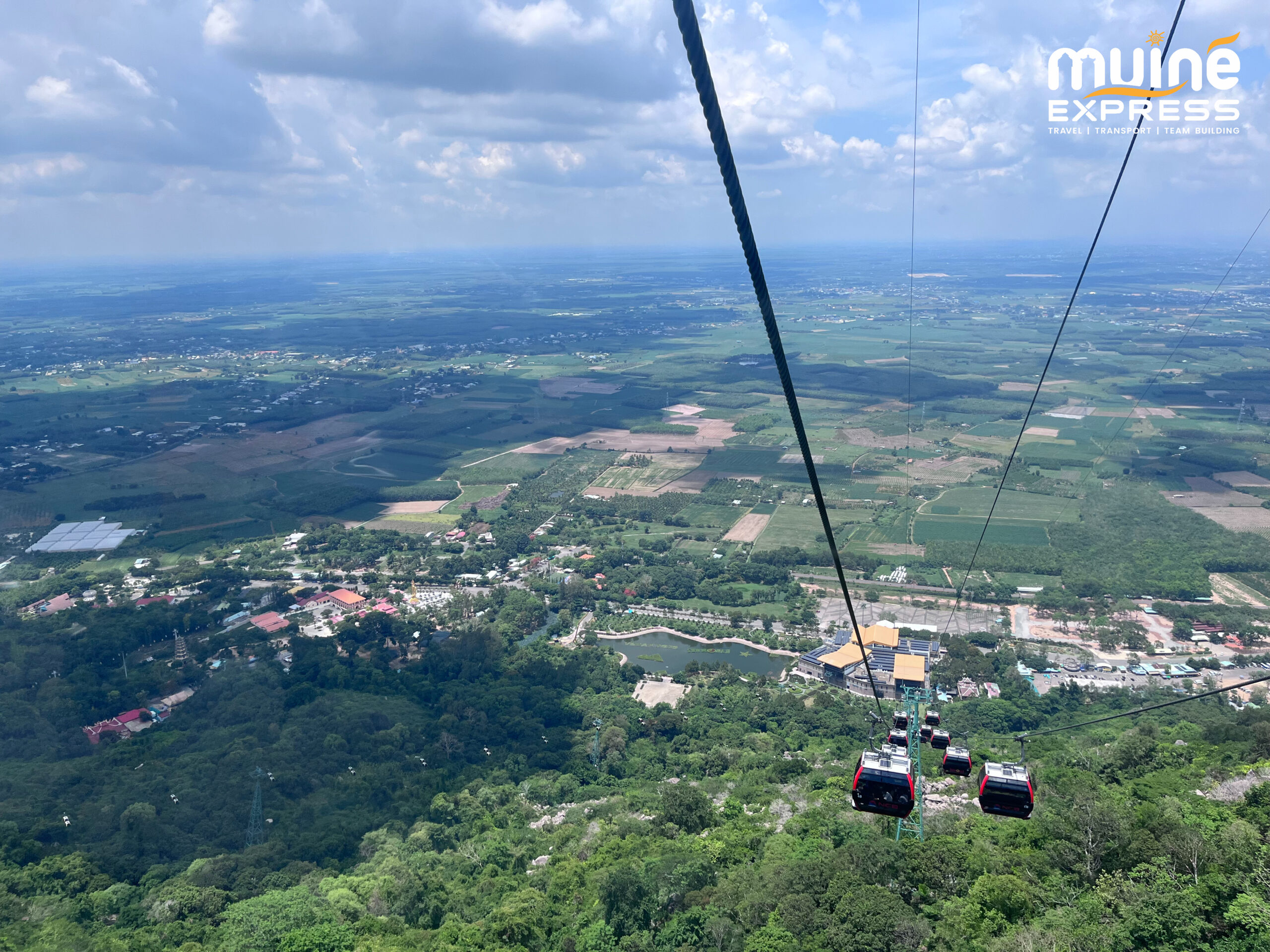 ĐỔI GIÓ BẰNG OUTING TRIP TÂY NINH - NÚI BÀ ĐEN 2025! | Tourleva